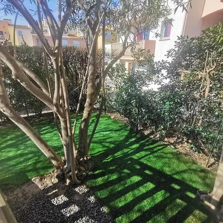 069 - T2 Rez De Chaussee Avec Clim Au Coeur Des Falaises *