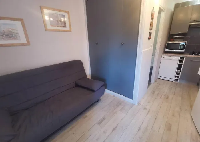 069 - T2 Rez De Chaussee Avec Clim Au Coeur Des Falaises דירה